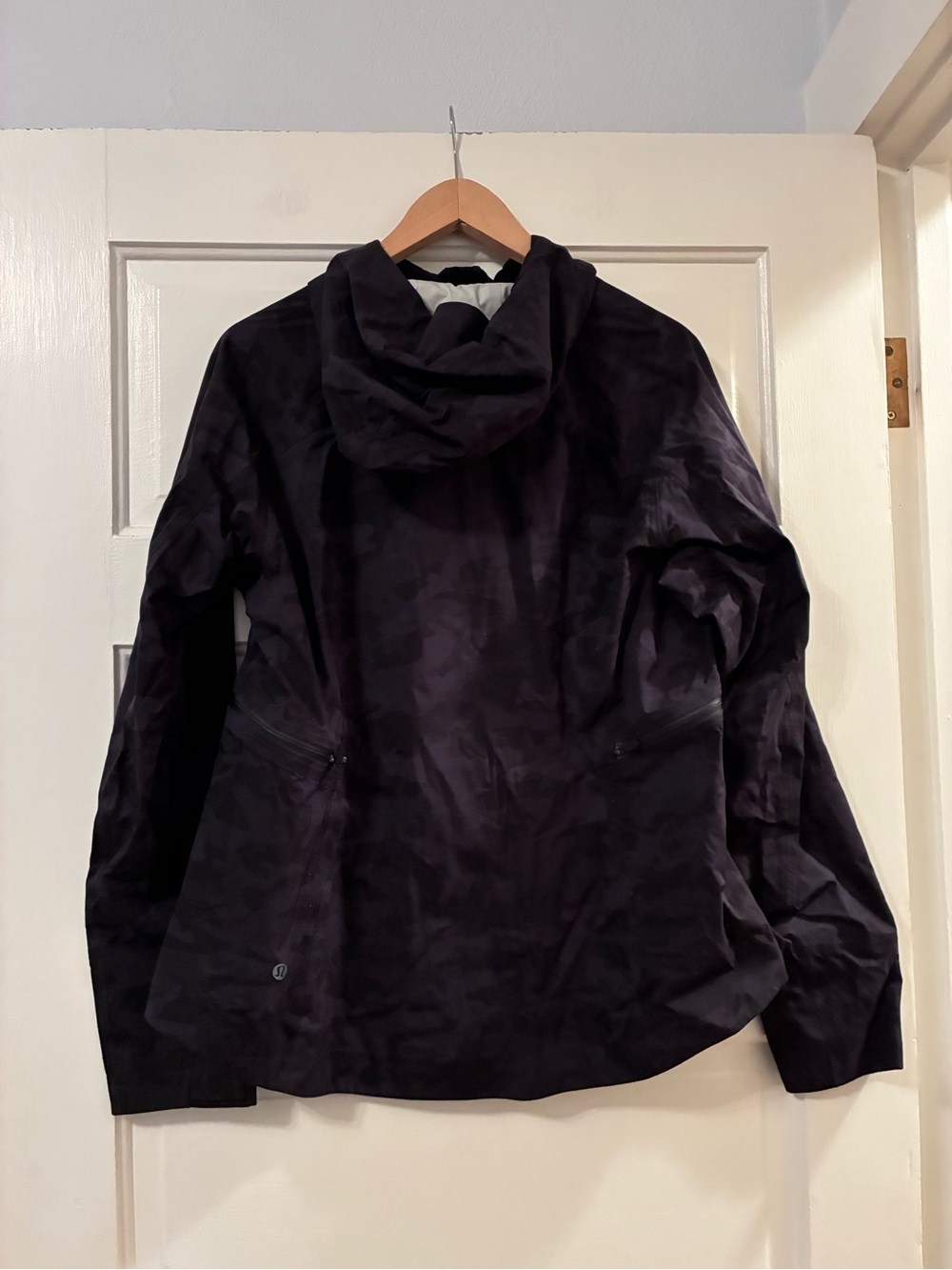 Lululemon Break a Trail Jacket Incognito Camo Multi Grey Size 12 - Picture 5 of 10